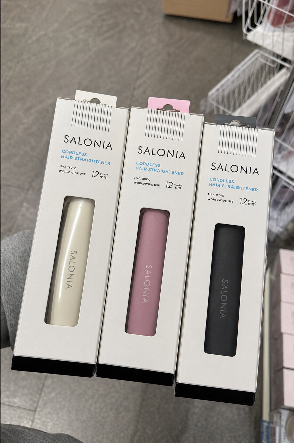 Salonia hair straighteners