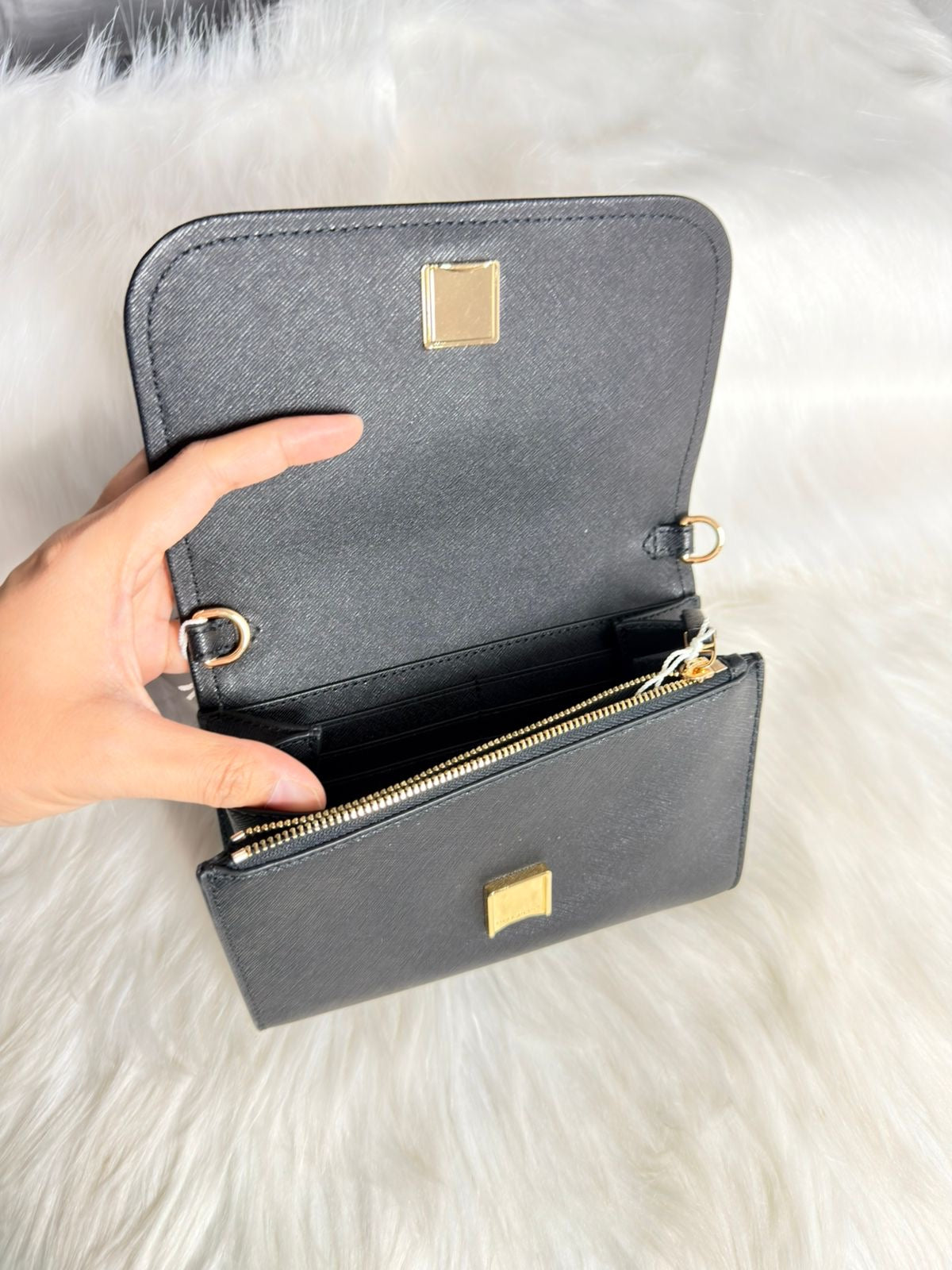 Tory Burch Emerson Wallet on Chain
