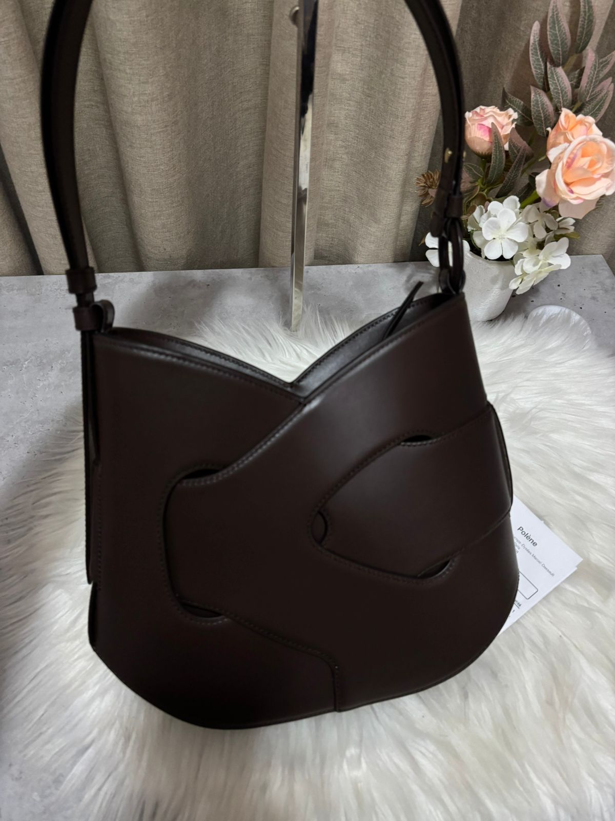 Nodde Hobo
EDITION SMOOTH EBONY