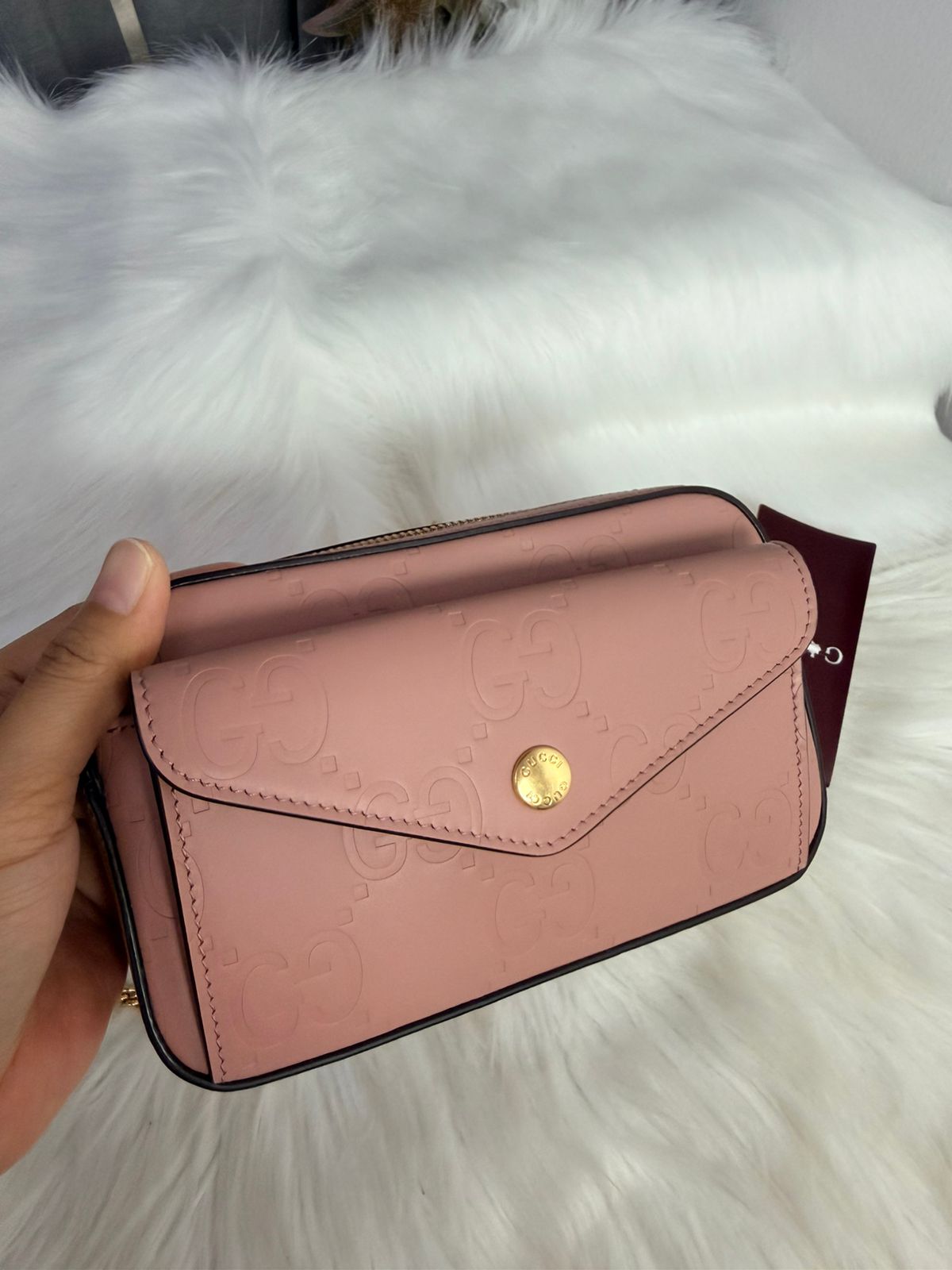 GUCCI
Super Mini GG Shoulder Bag in Leather