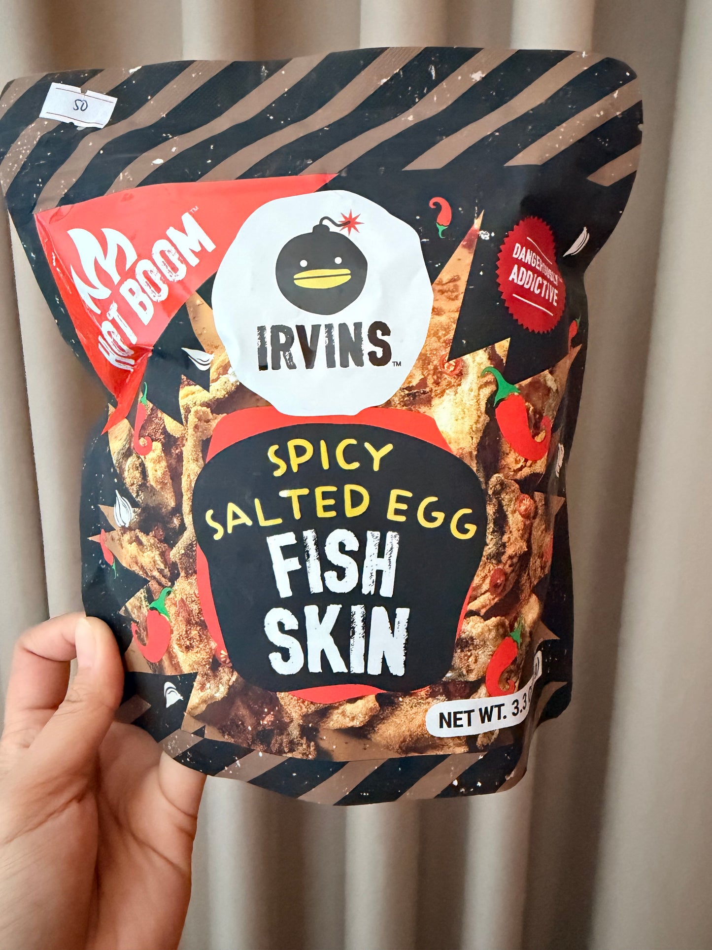 Irvings Spicy Salted Egg Fish Skin