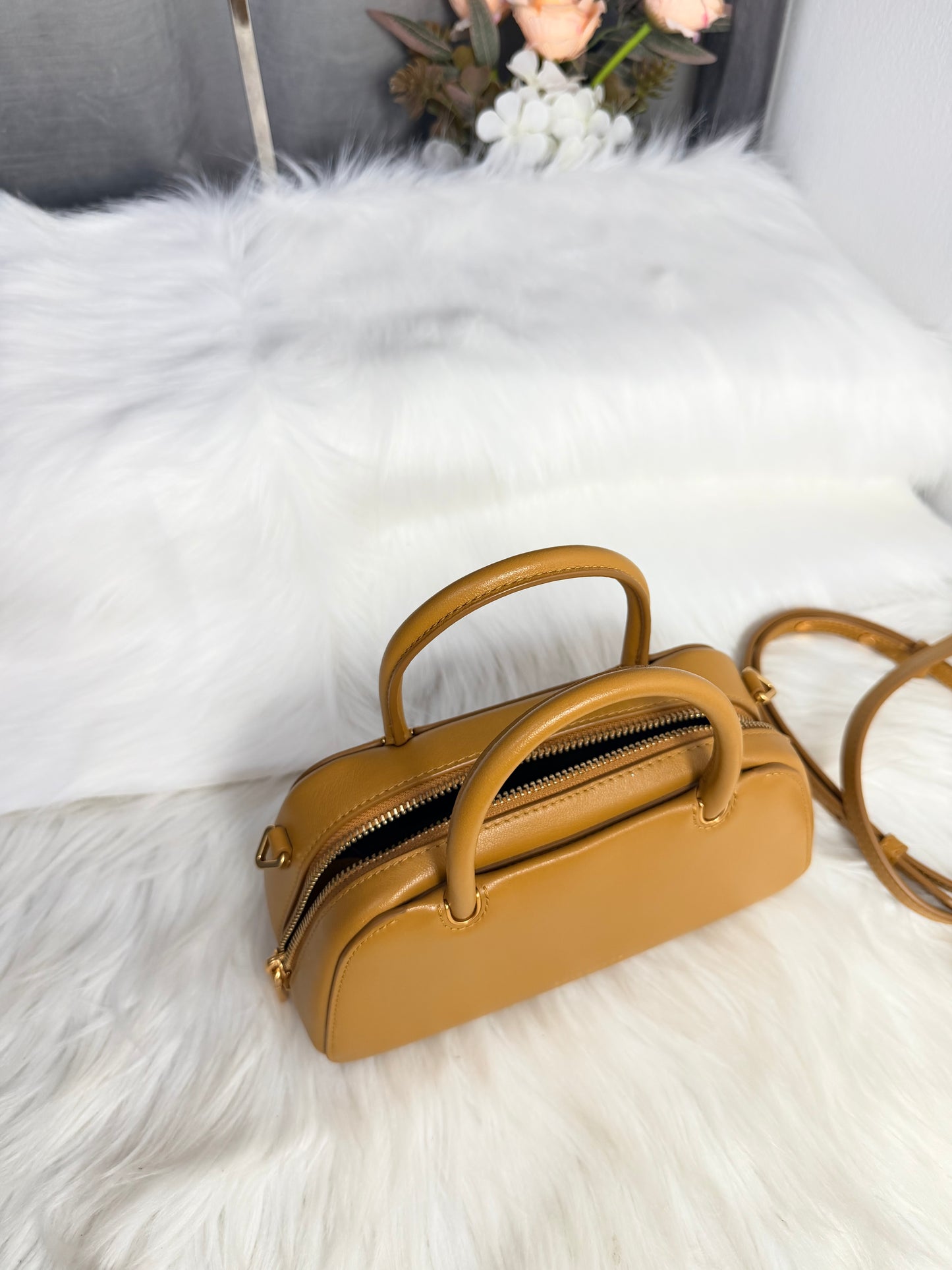 Mini Gracie Crossbody Bag in Leather