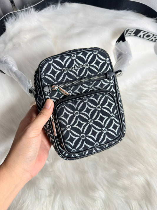 Michael Kors Jet Set Medium Crossbody