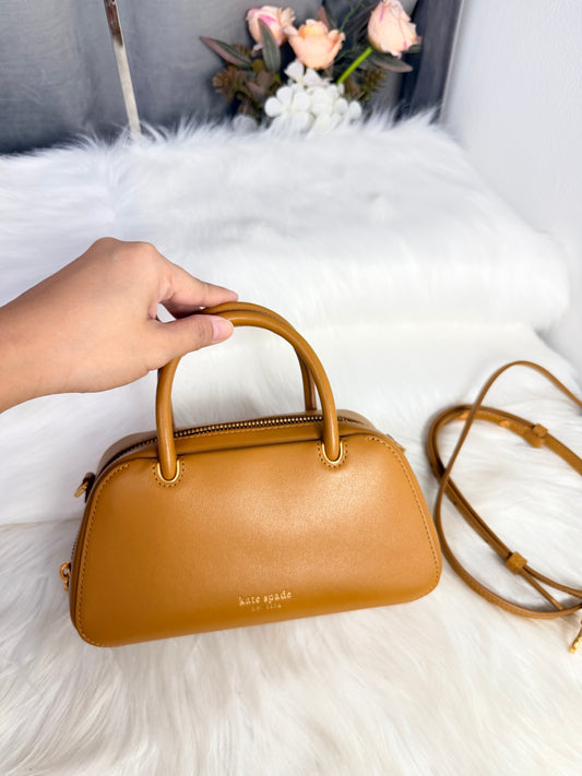 Mini Gracie Crossbody Bag in Leather