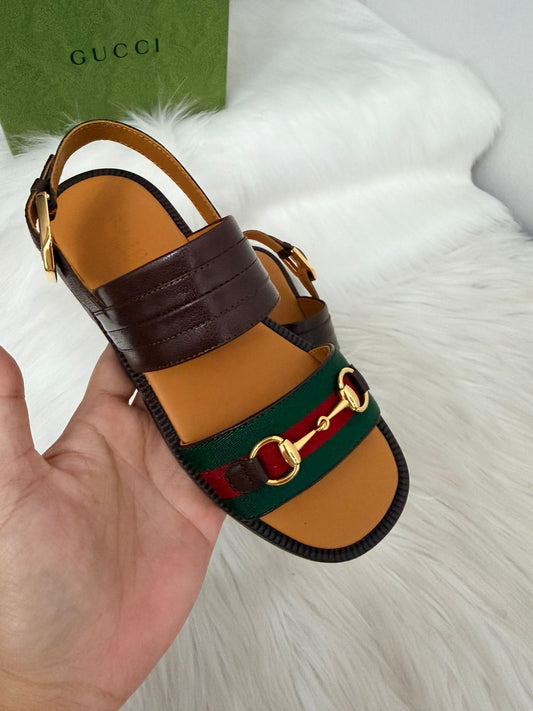 GUCCI
Horsebit Flat Sandals in Leather