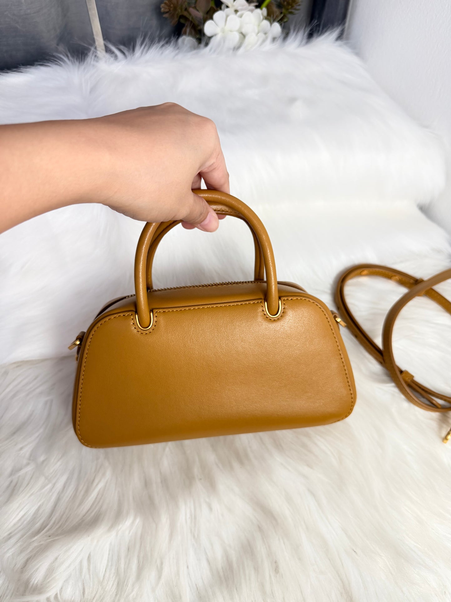Mini Gracie Crossbody Bag in Leather
