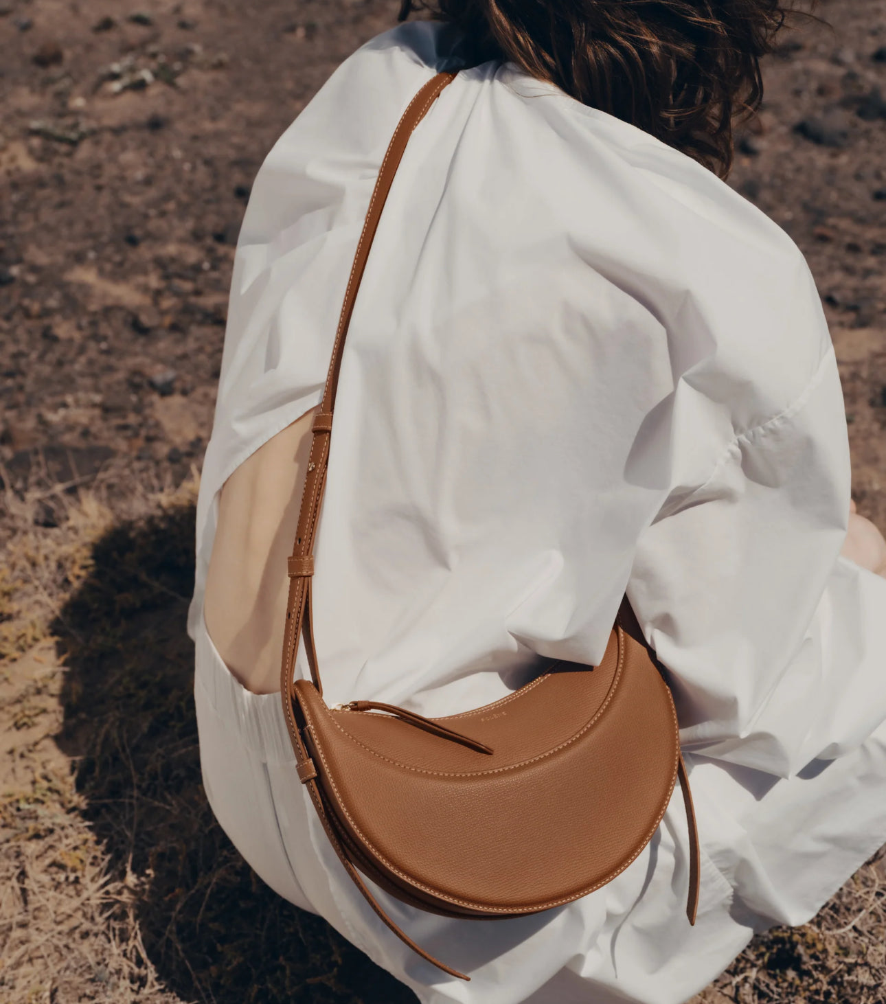 Numéro Dix
EDITION TEXTURED CAMEL