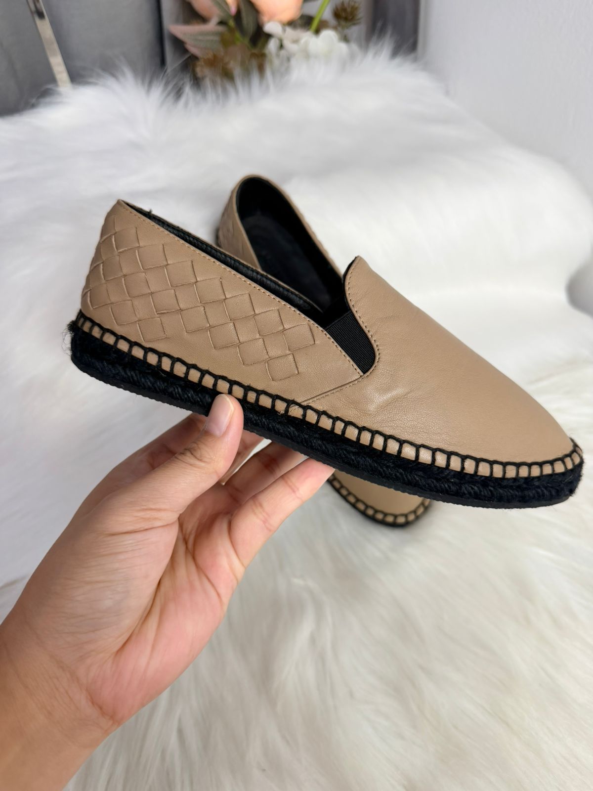 Bottega Veneta Beige Intrecciato Leather Espadrille Flats Size 34